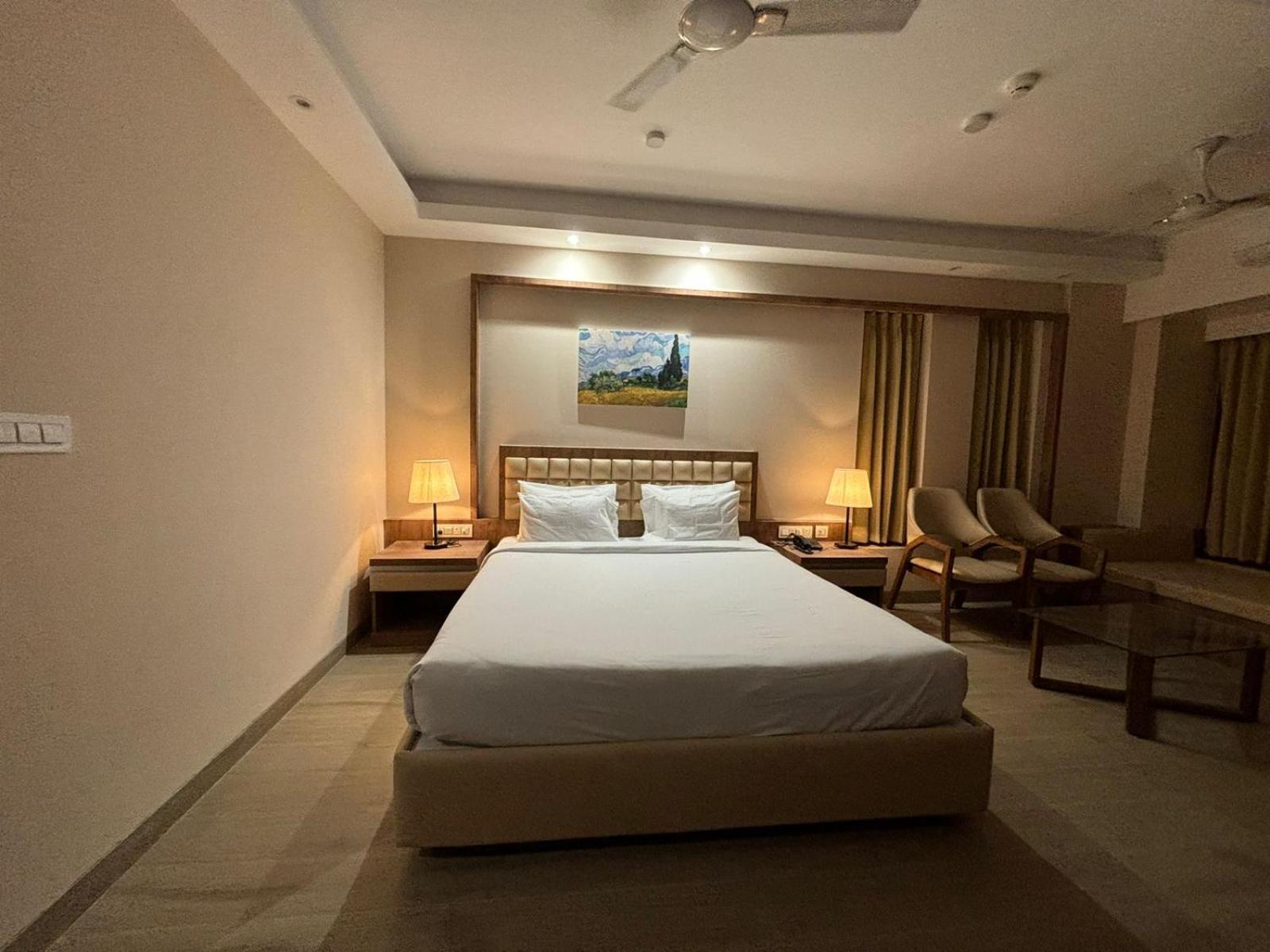 The Pearl Club Resort Shānti Niketan 외부 사진