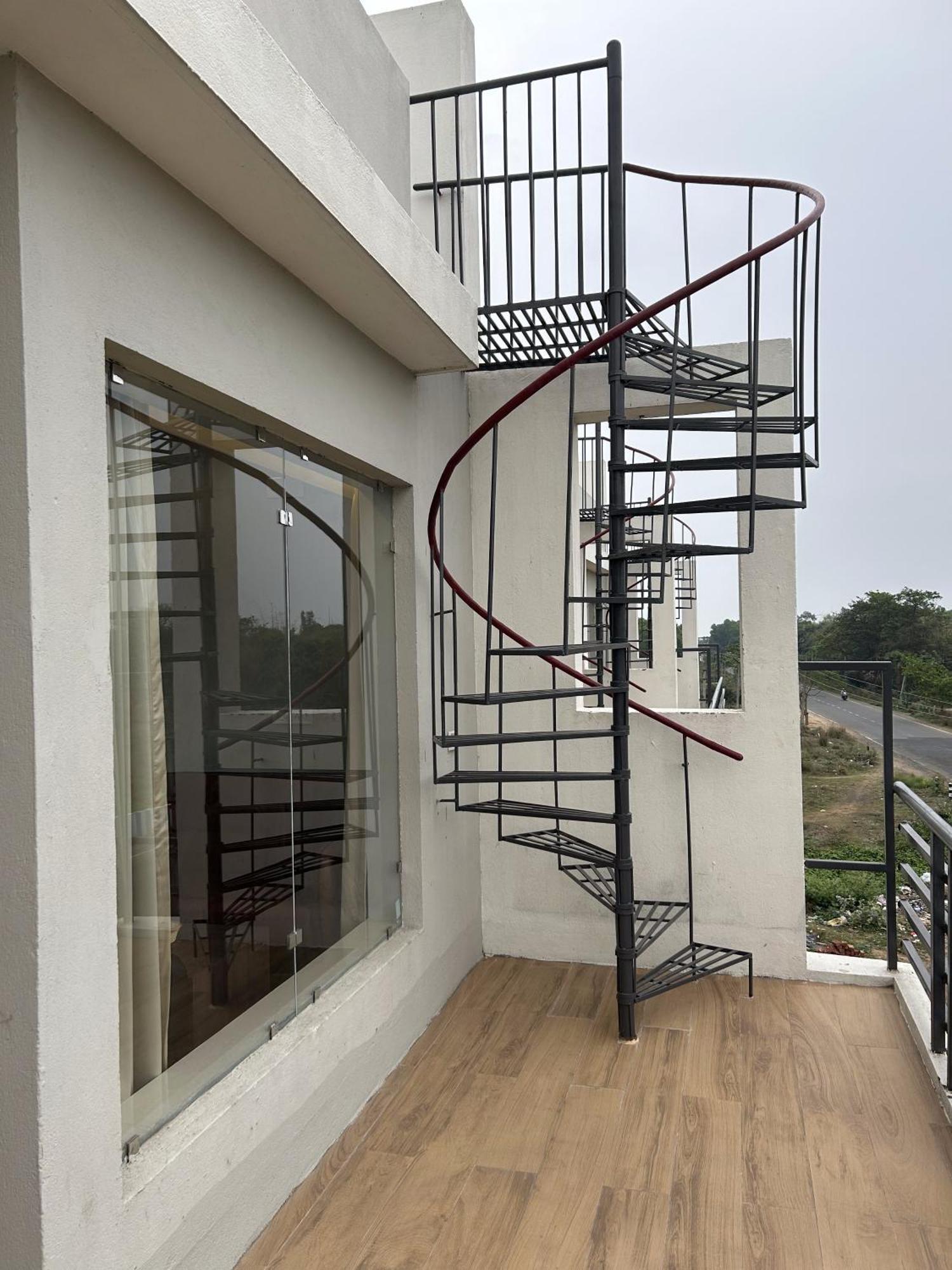 The Pearl Club Resort Shānti Niketan 외부 사진