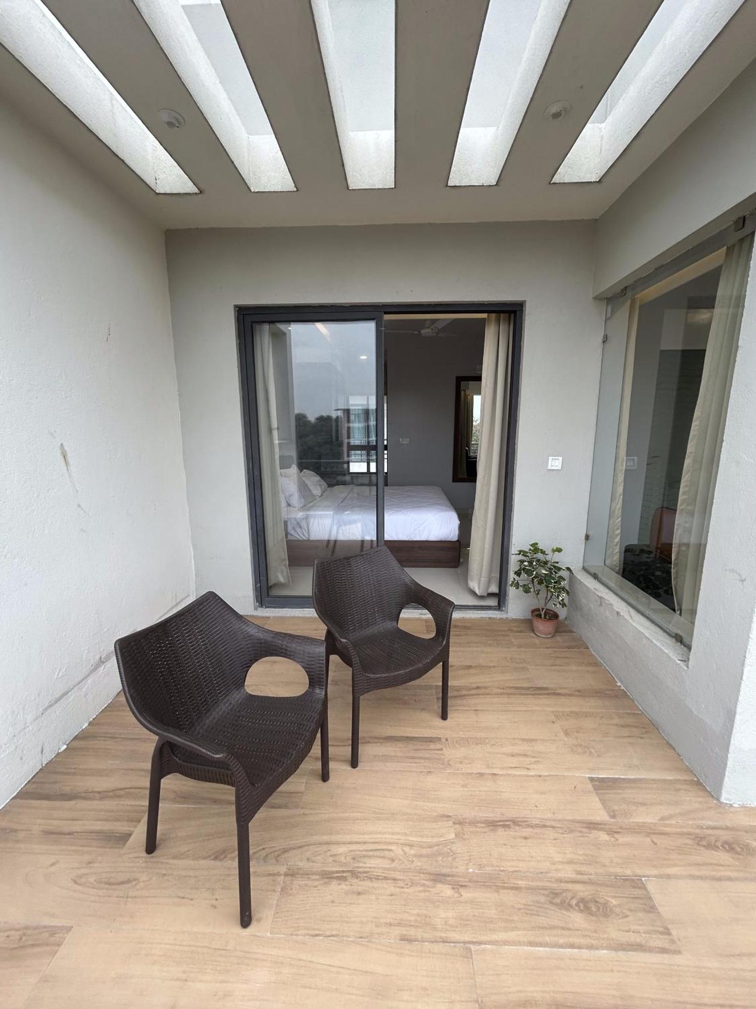 The Pearl Club Resort Shānti Niketan 외부 사진
