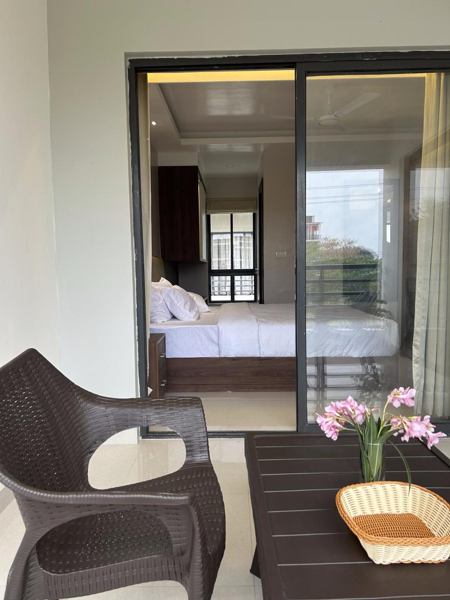 The Pearl Club Resort Shānti Niketan 외부 사진